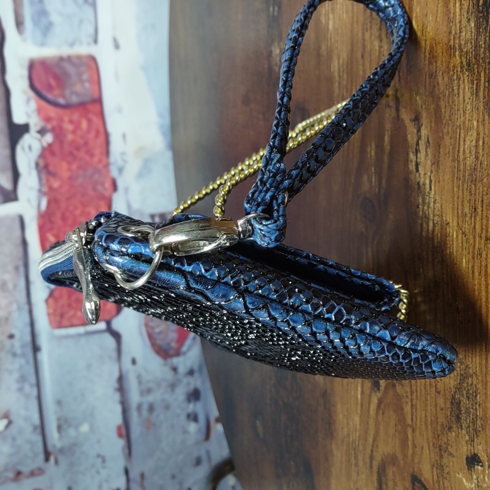 Python Embossed Faux Leather Wristlet/Wallet - Picture 4 of 7